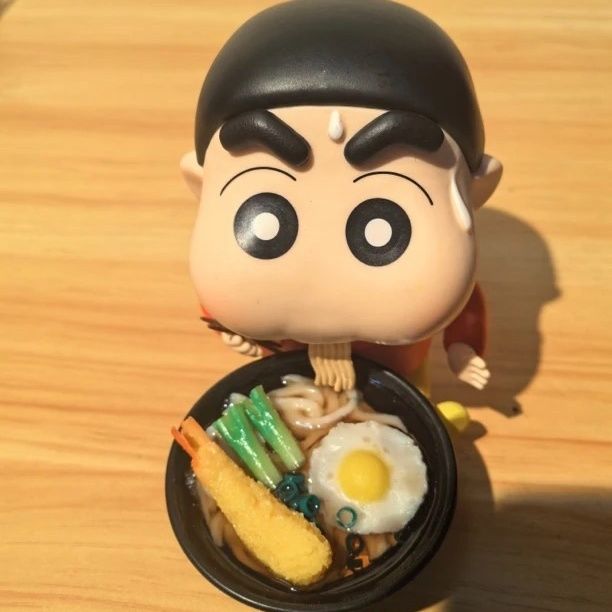 Poupée Crayon Shin-chan de 10c - Car Accessories Girly avis et prix